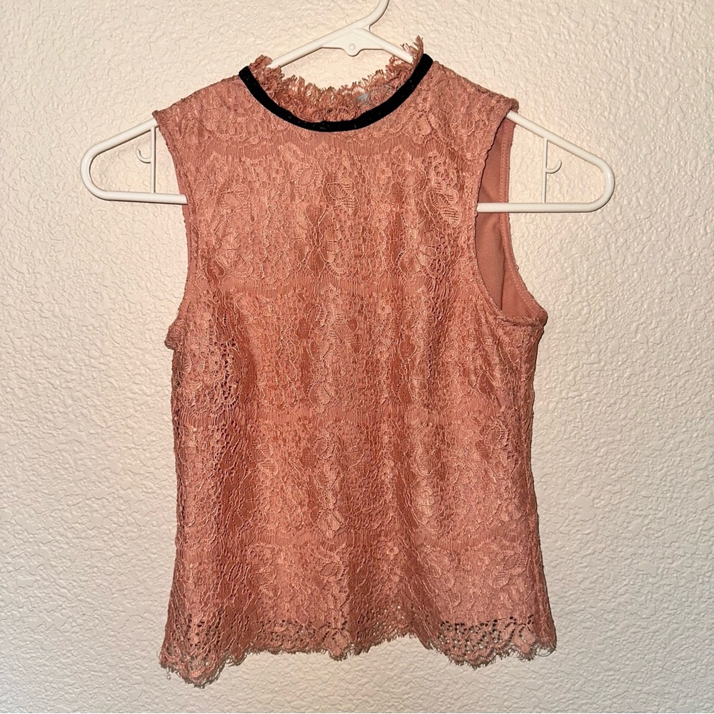 Elegant Lace Sleeveless Top - Coral
